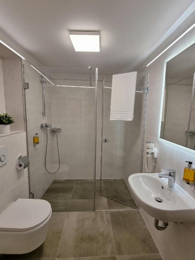 Apartmány Etenia Kadaň Kültér fotó