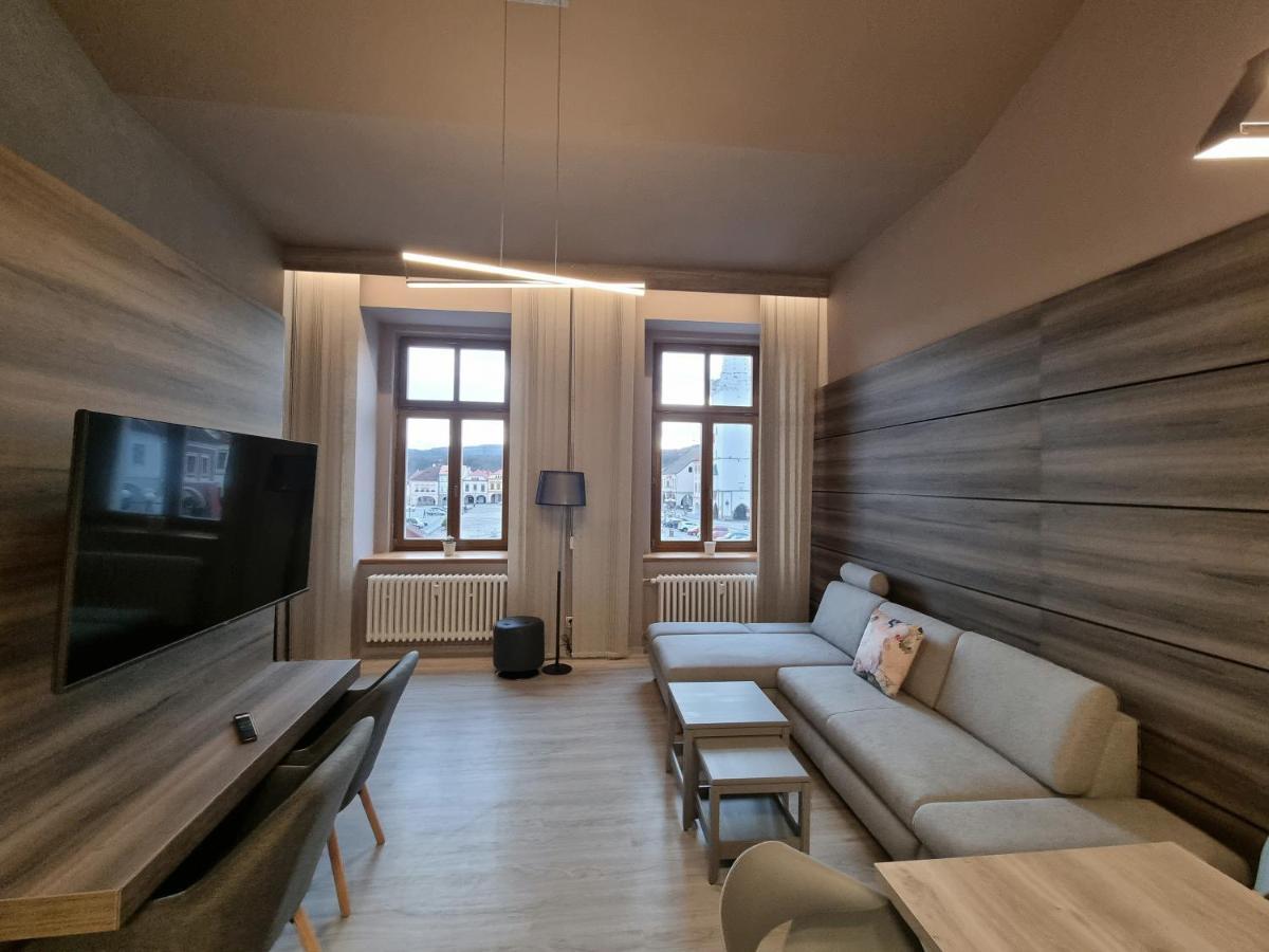 Apartmány Etenia Kadaň Kültér fotó