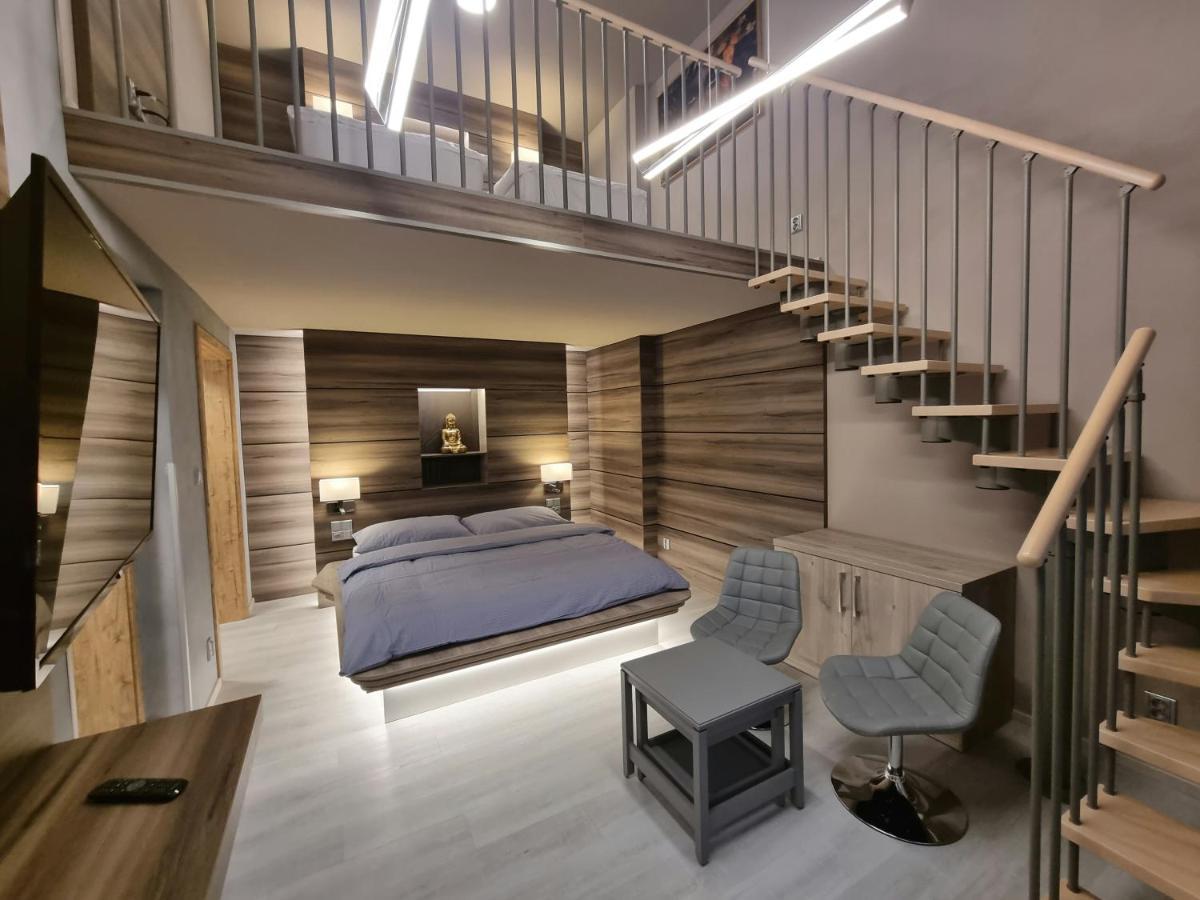 Apartmány Etenia Kadaň Kültér fotó